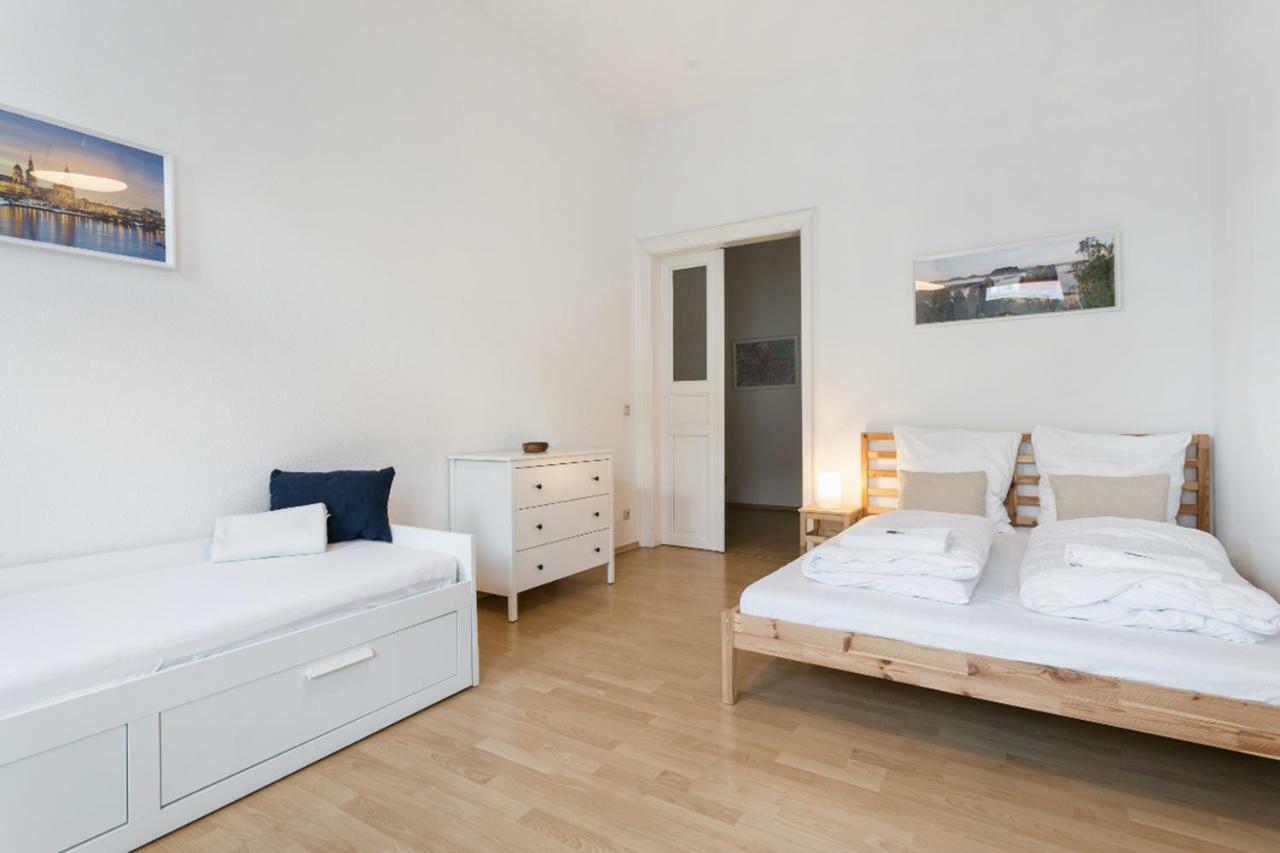 Ruhiges Apartment Am Rande Des Szeneviertels Dresden Bagian luar foto