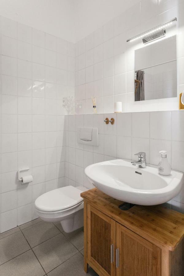 Ruhiges Apartment Am Rande Des Szeneviertels Dresden Bagian luar foto